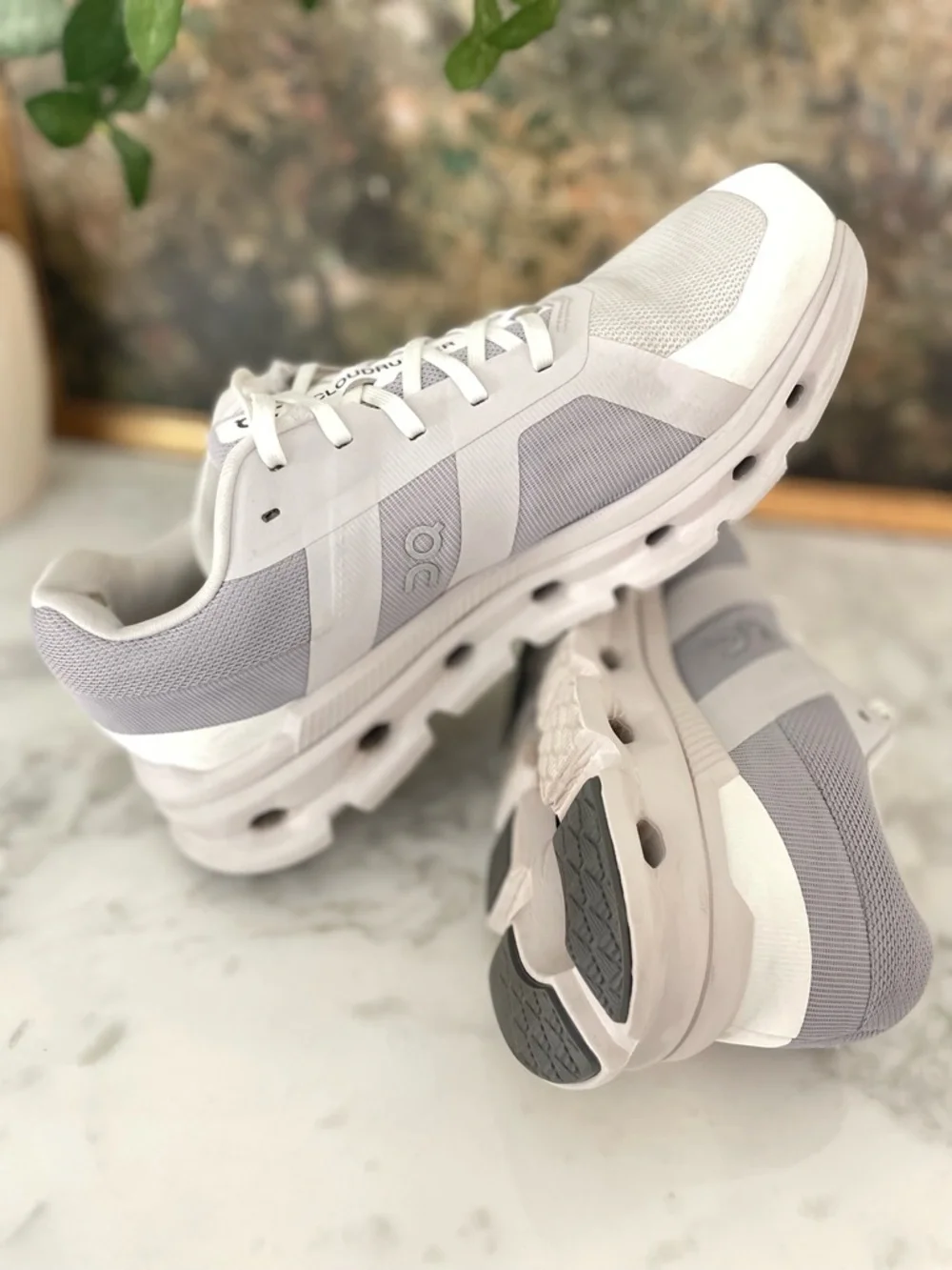 On Cloudrunner Running Shoes Womens Size 8 White & Gray Comfort Walking - Picture 7 of 8